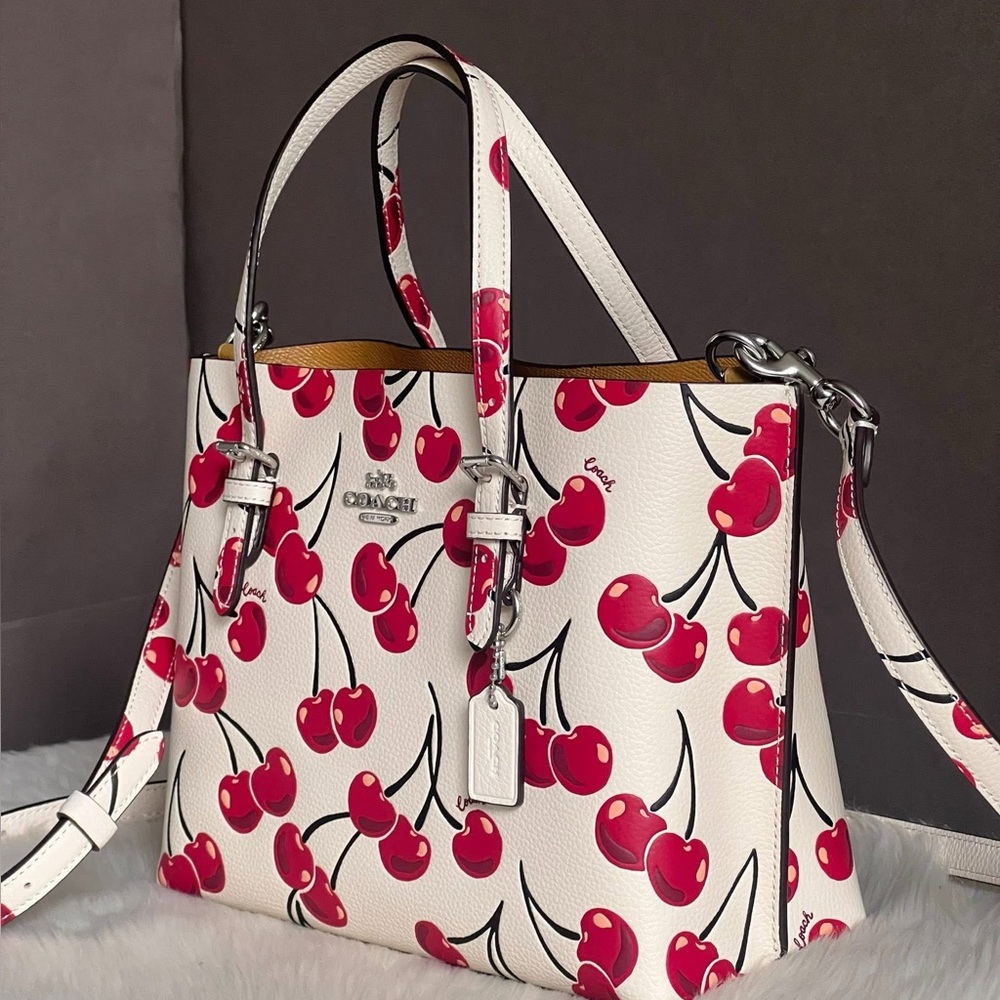 CY695 - Coach Mollie Tote Bag 25 With Cherry Print - Picture 3 of 16